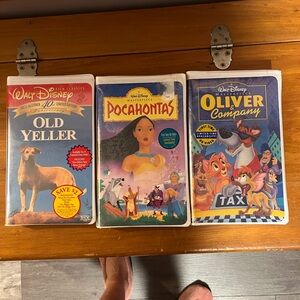 Sealed, Disney VHS Collection: Old Yeller, Pocahontas, Oliver & Company